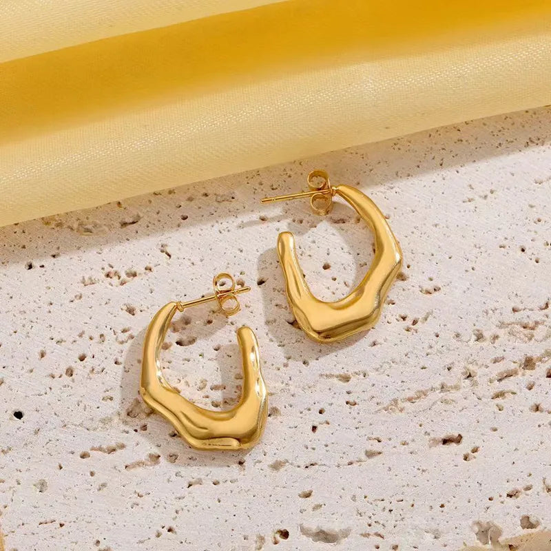 Eclat Wave Hoops