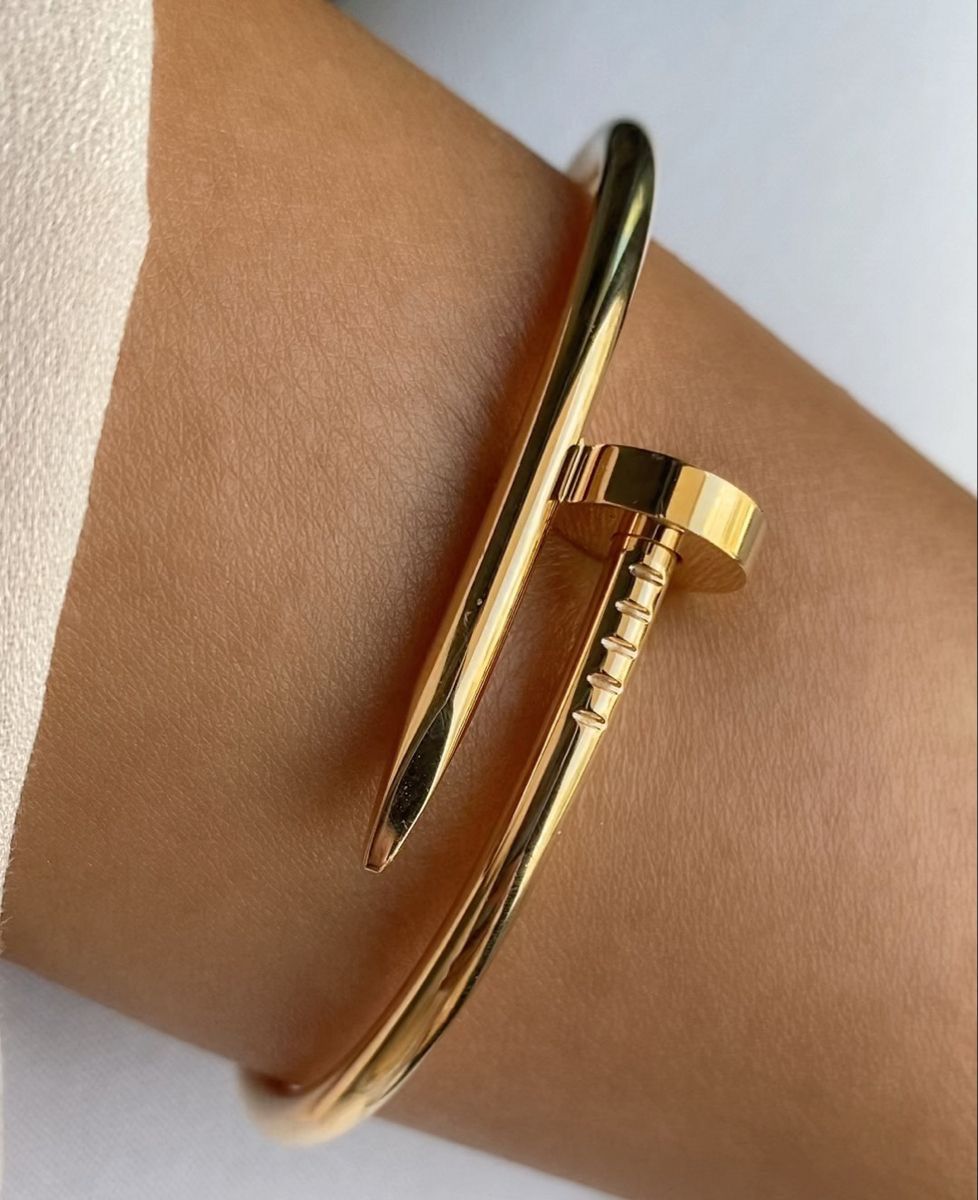 Luxe Nail Bangle